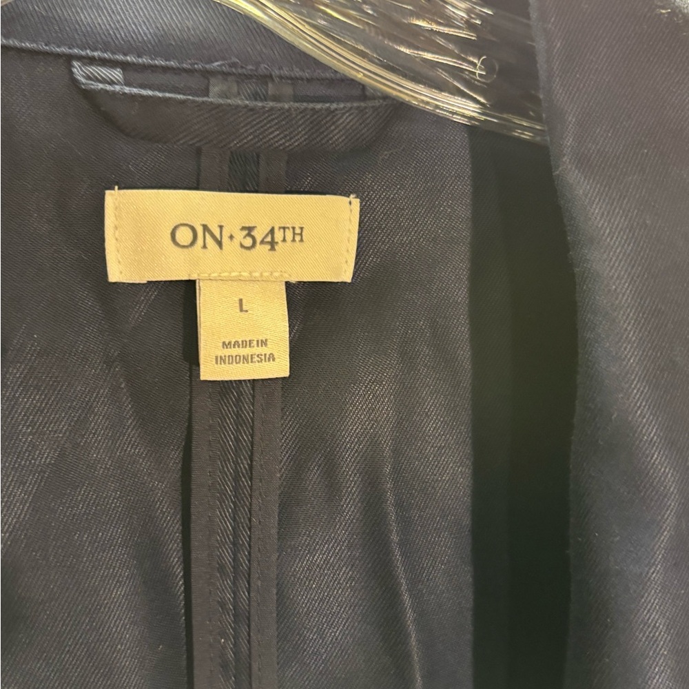 Chic Navy Trench Coat - Picture 2 of 10